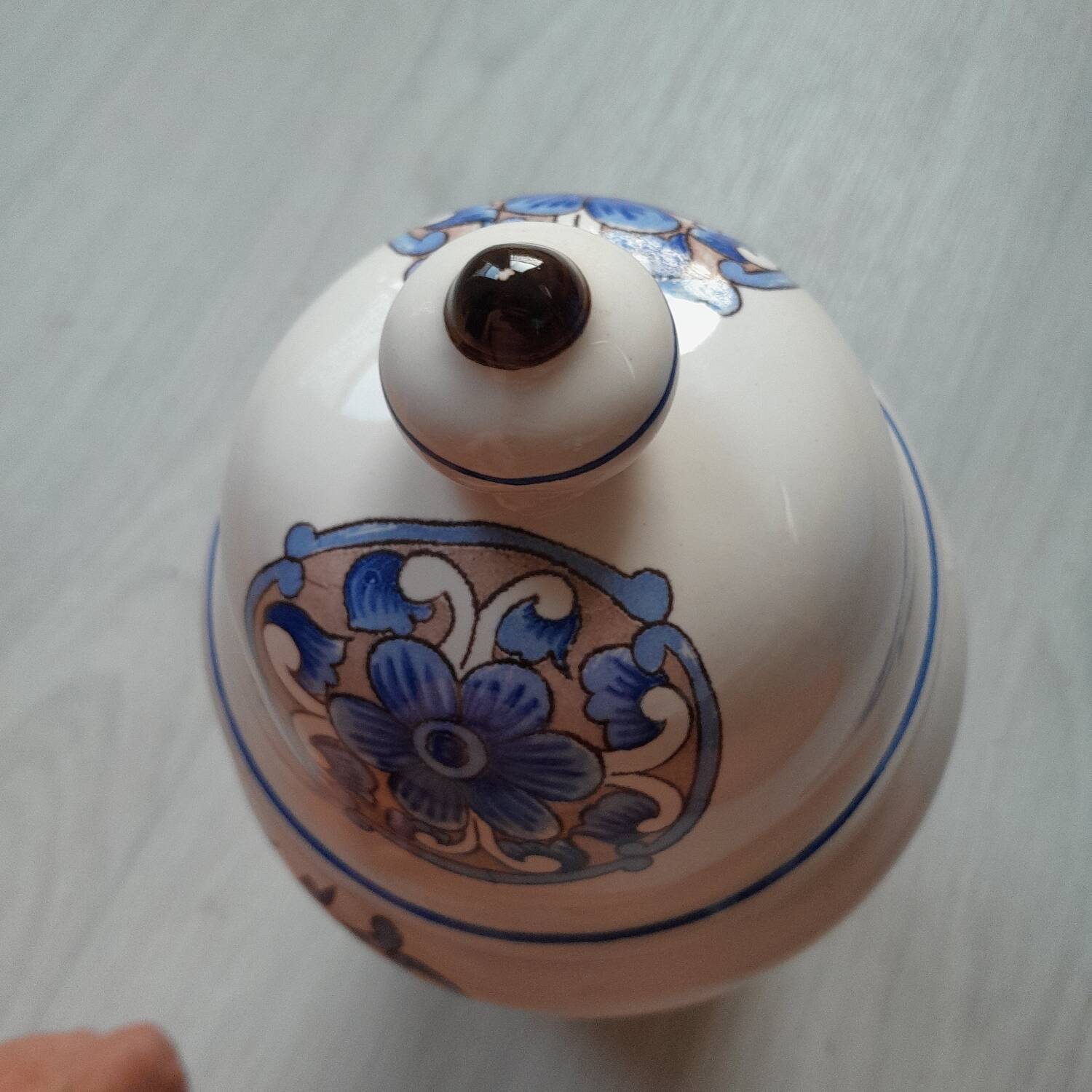 Ceramic pharmacy jar from St Clément, EX de Genièvre