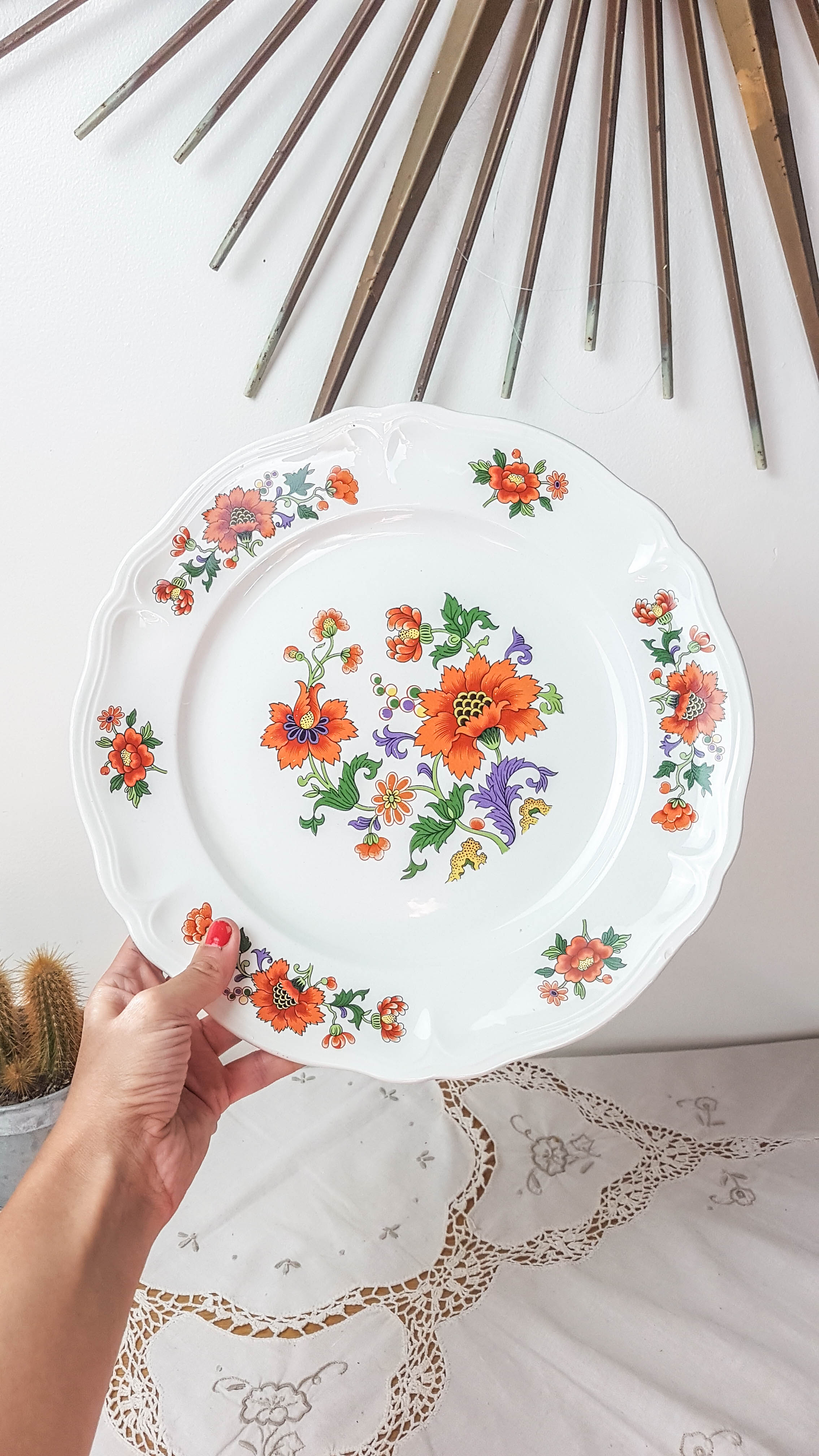 Table service in vintage earthenware Mills of Wolves "ORCHIES" 44 pieces
