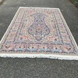Tapis persan en laine tissée violet fleuri 280x190cm