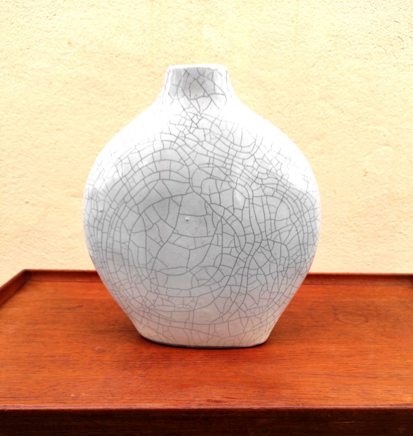 Large Japanese vase