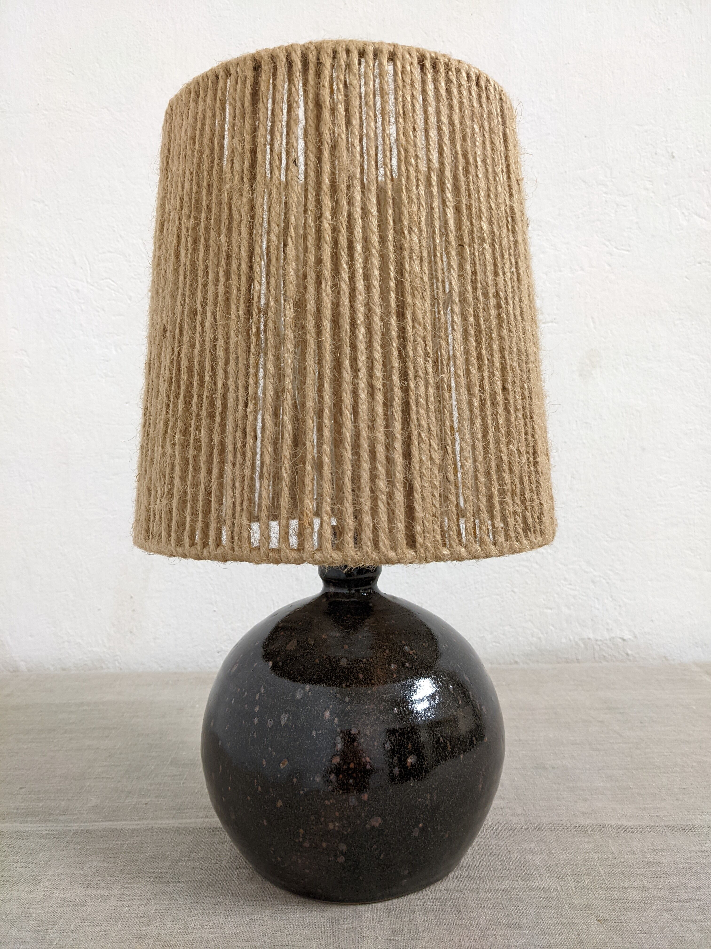Vintage varnished stoneware lamp and jute rope