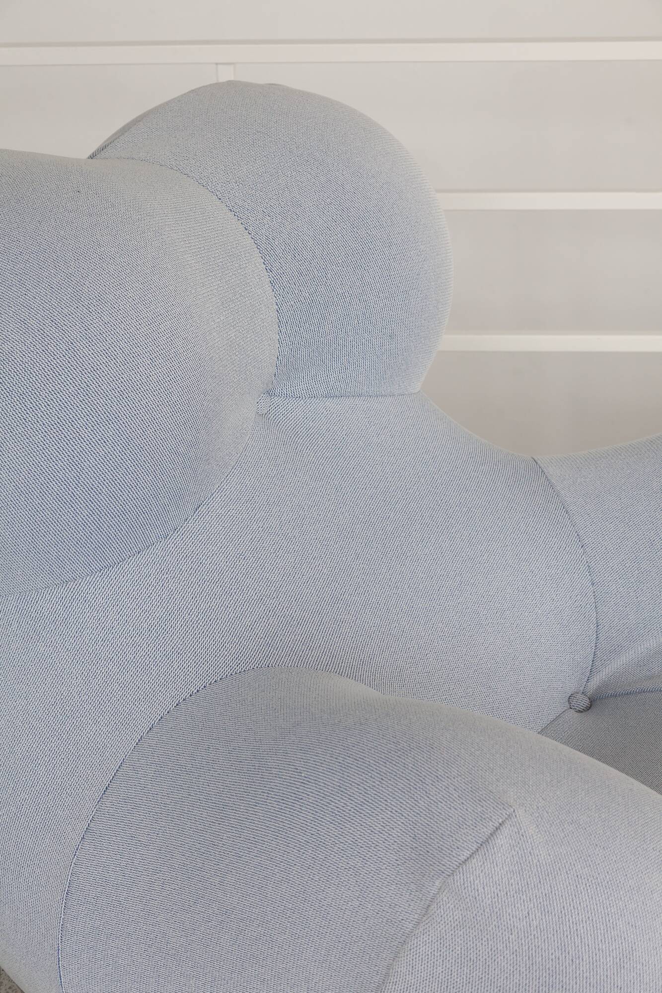 Up 5/6 armchair and footstool, La Mamma by Gaetano Pesce for B&B Italia, 2000s edition.