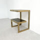 Table d’appoint en forme de G