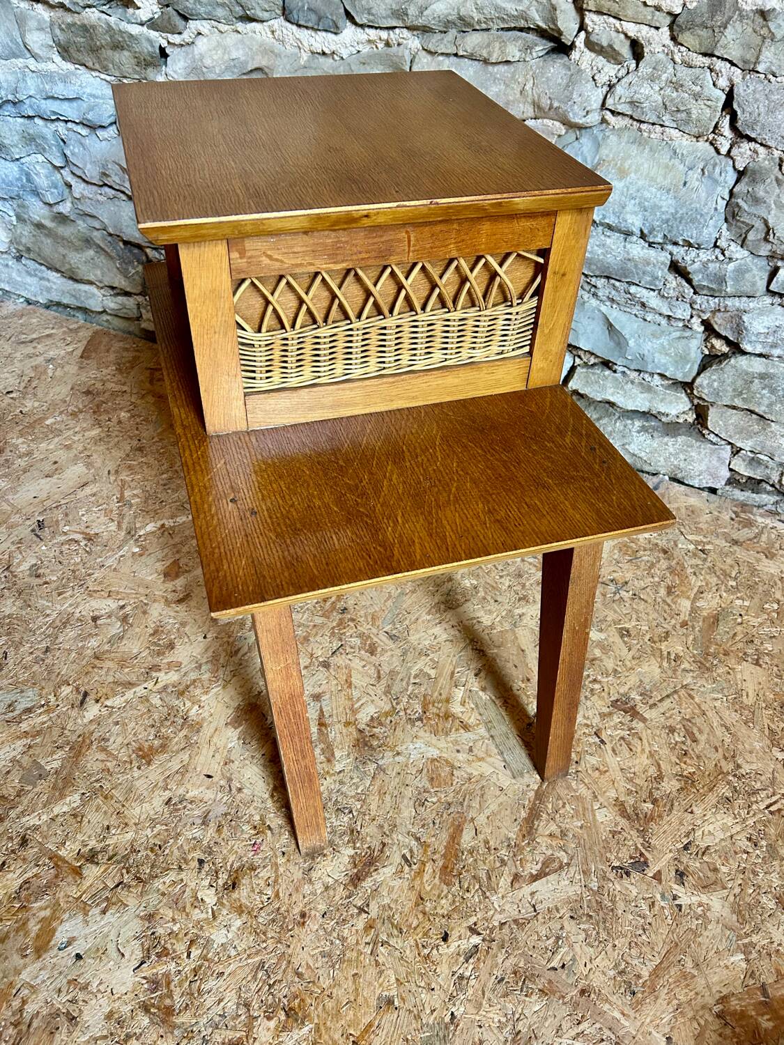 Vintage bedside table in wood & woven rattan