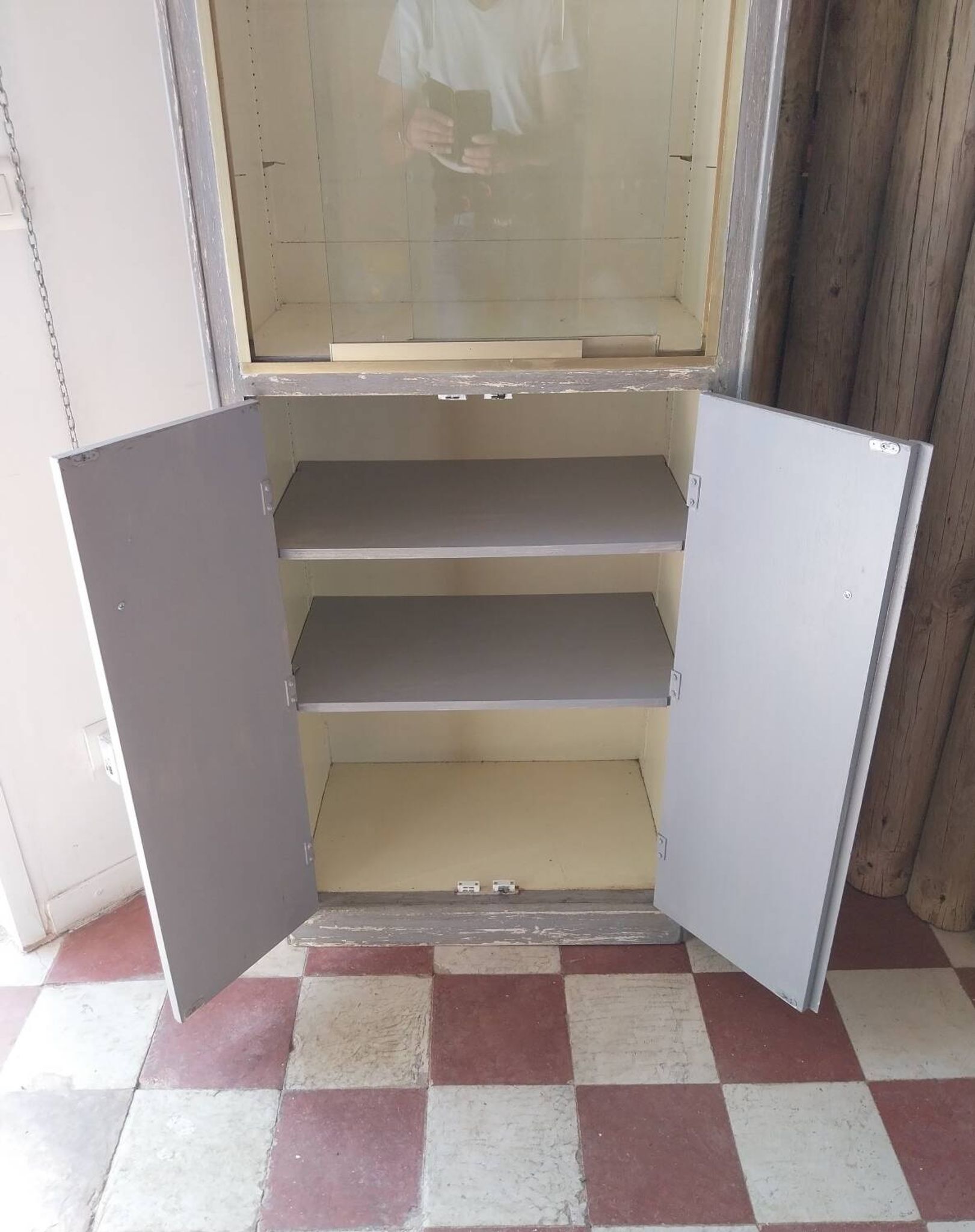 1970s jeweler's display case