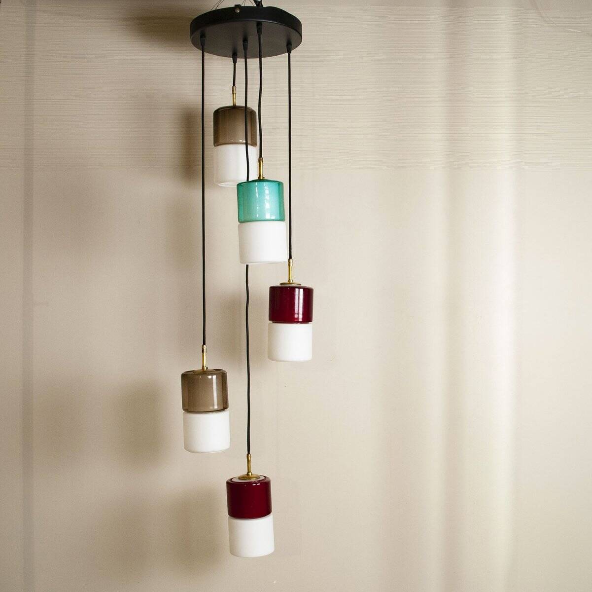 Hanging lamp with five elements in white opaline glass and coloured Murano glass by Putzler Pelill Production, 1960s.