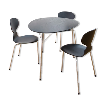 Egg table & ant chairs by Arne Jacobsen, Fritz Hansen