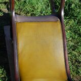 Chesterfield Victoria chair in green leather.