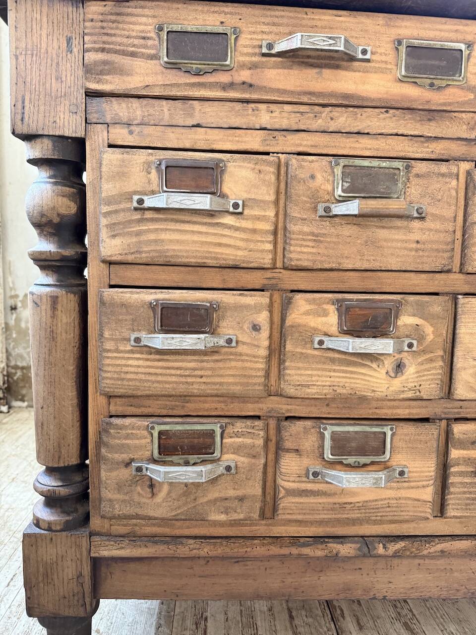 Comptoir, îlot central, meuble de métier multi-tiroirs