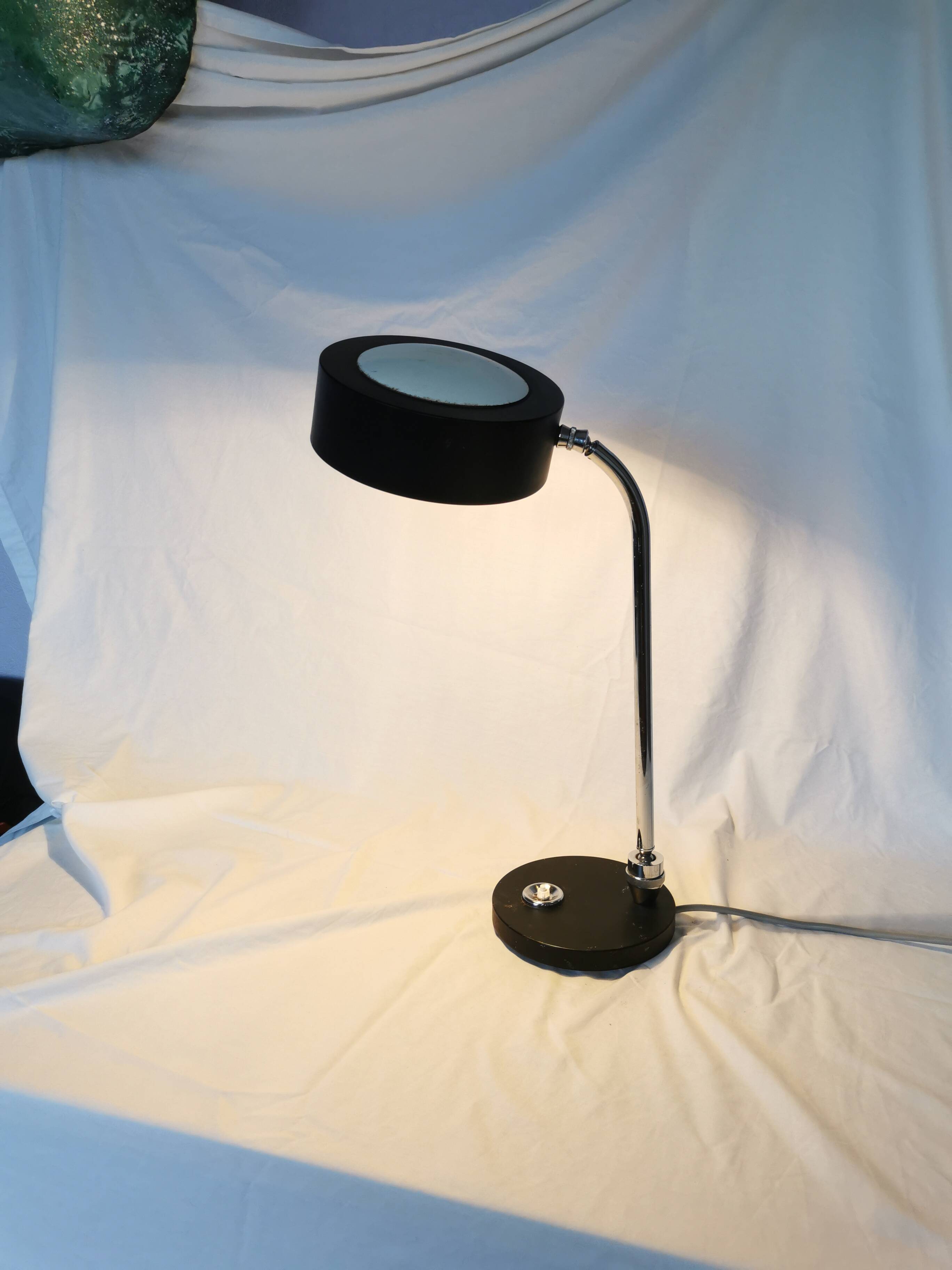 Jumo 900 lamp, France, 1960
