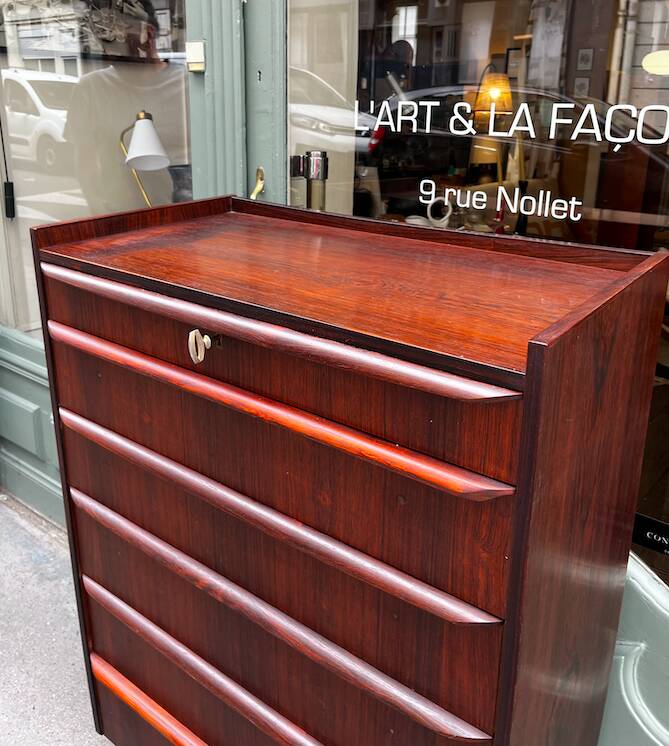 Weekly chest of drawers in rosewood