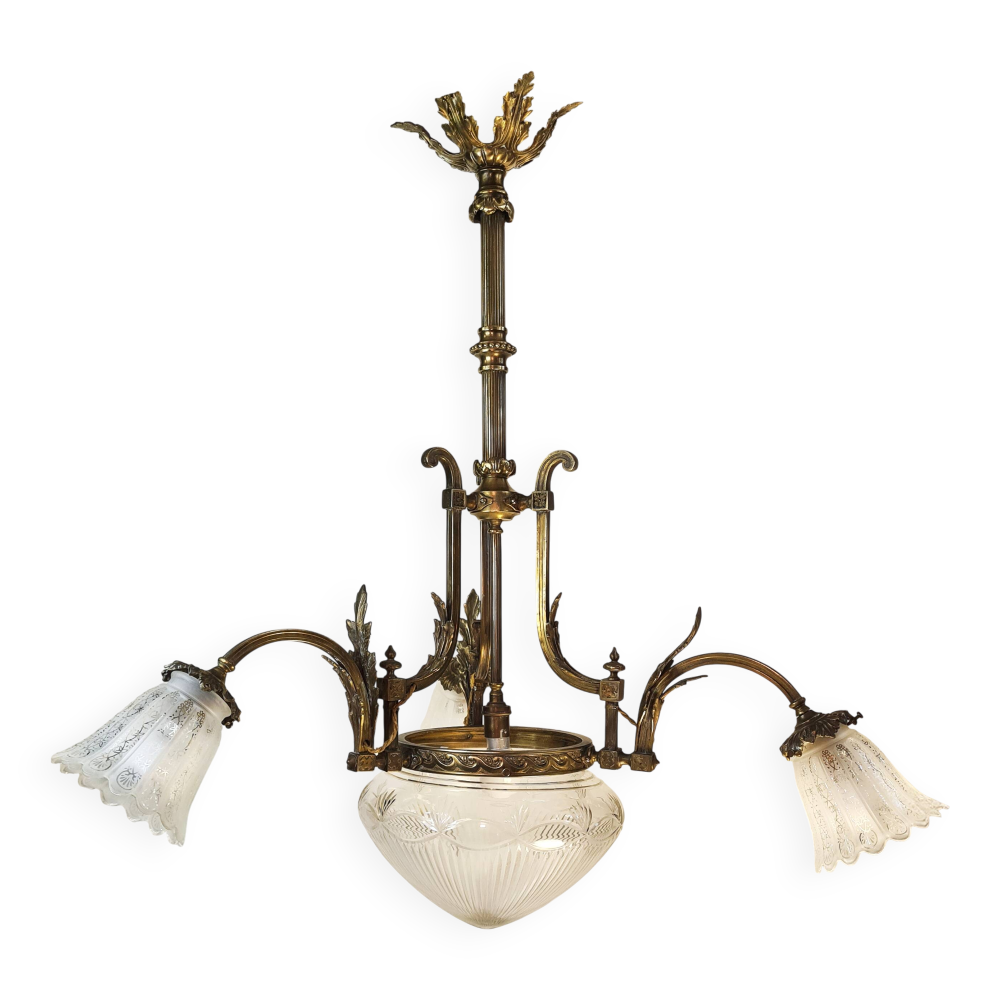 Lustre majestueux en laiton & cristal taillé – Fin XIXe