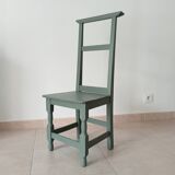 Antique "prie dieu" chair from the 19th century.