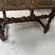 Paire de fauteuils de style Louis XIII a haut dossiers plats XX siècle