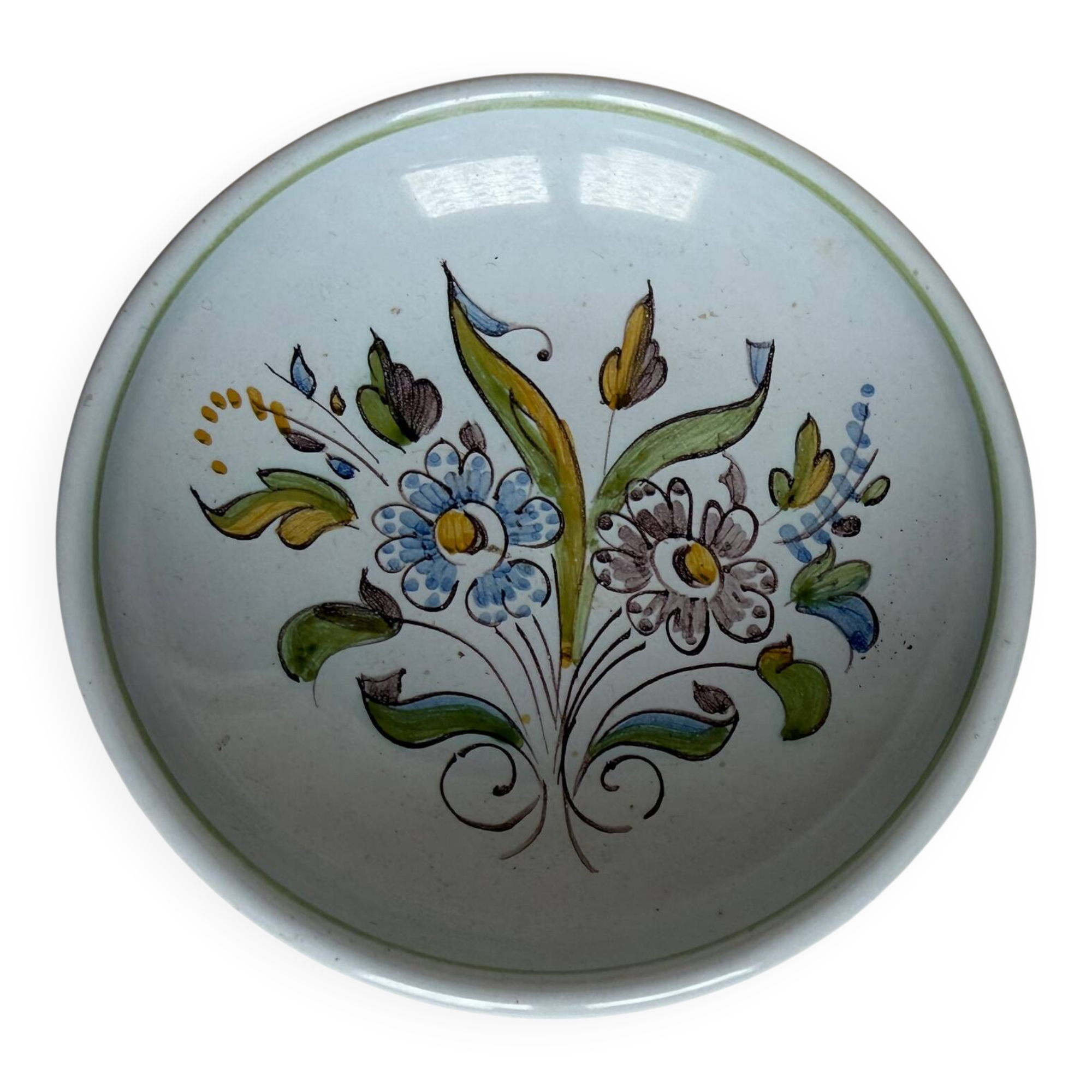 Bowl or catch-all in Montagnon