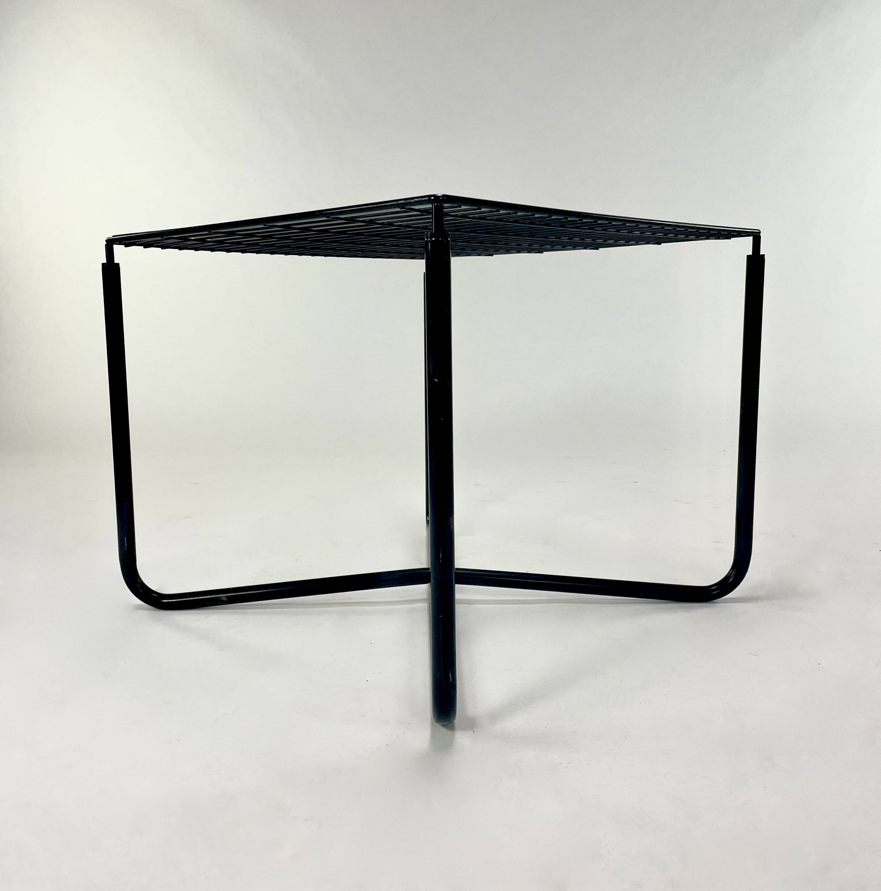 Table basse Jarpen  par Niels Gammelgaard pour Ikea, Suède, 1983
