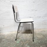 Chaise en formica