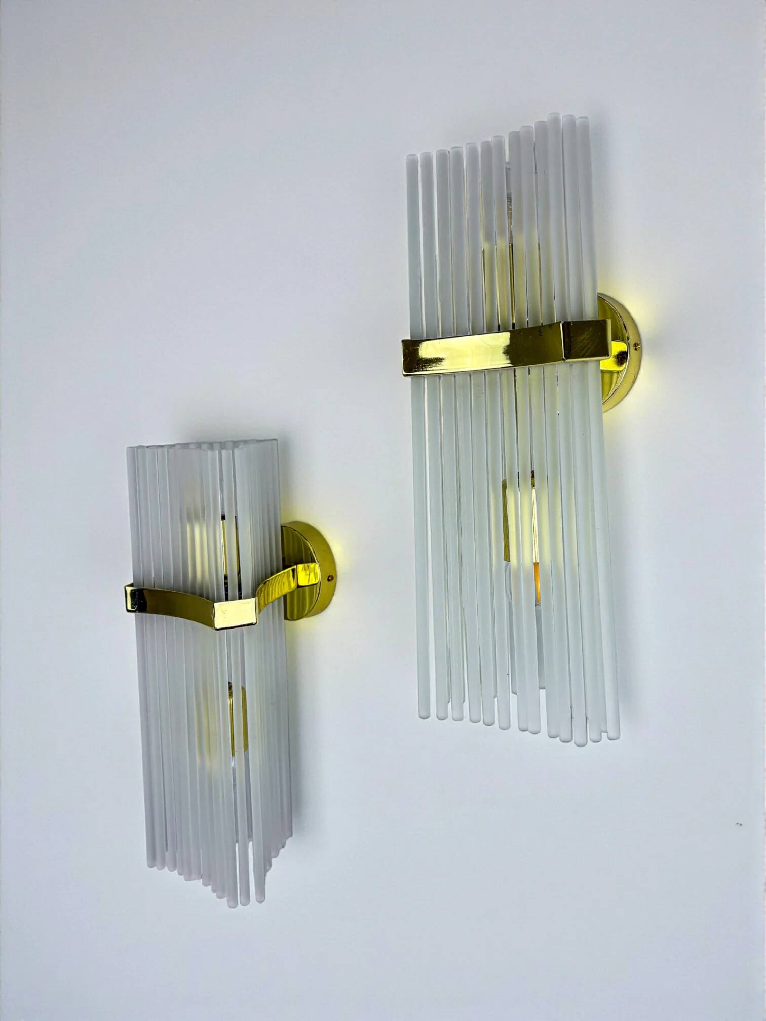 Pair of wall lights from Sciolari for Lightolier, circa 1970, Italy