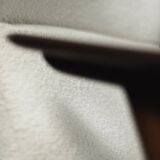 Fauteuil haut de salon vintage en teck et tissu bouclé blanc du milieu du siècle norvégien, années 1960