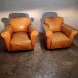 Pair of club shoes from the 1950s in tawny leather.