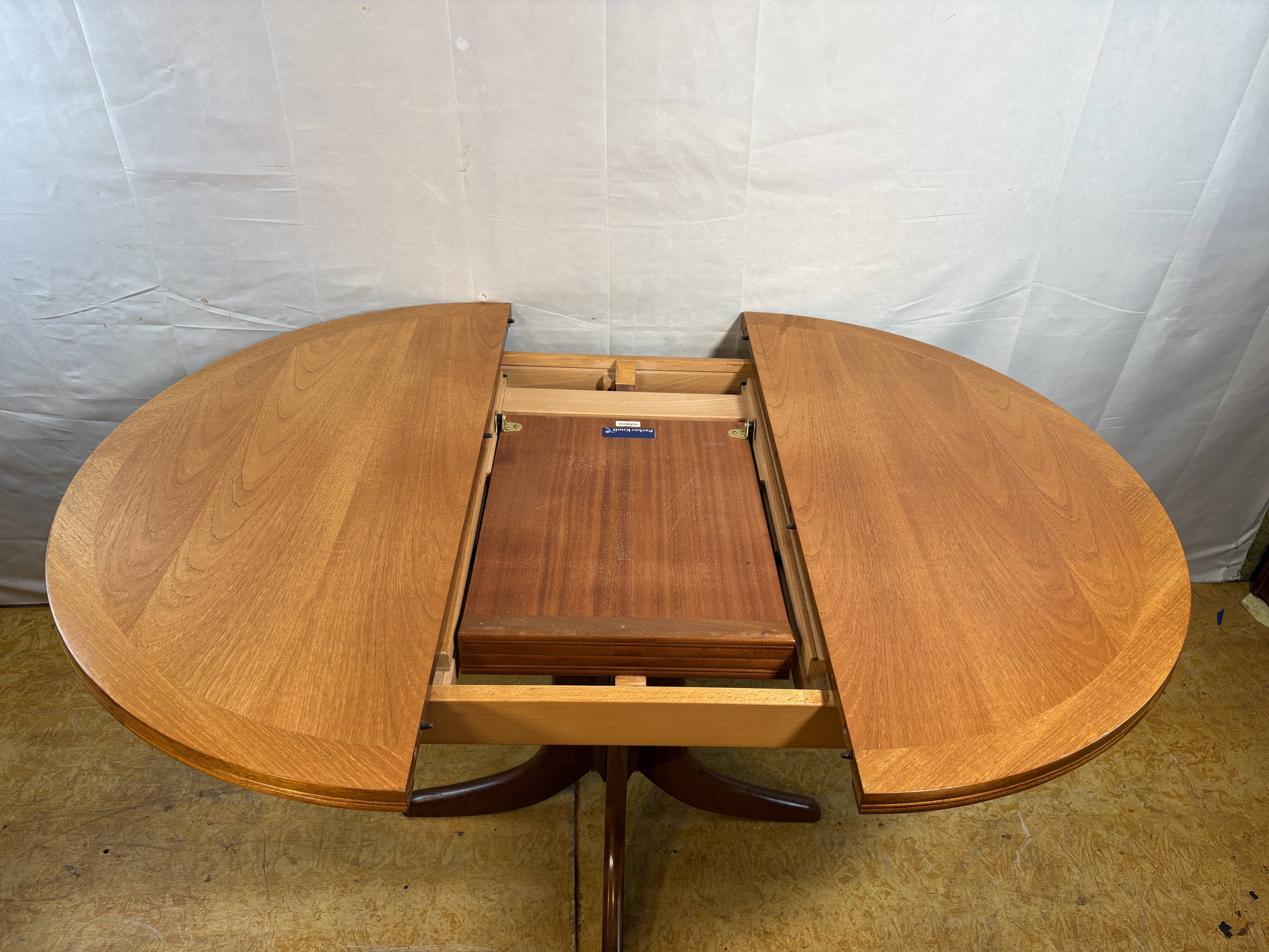 Mid-Century Retro Vintage Teak Extending Round Dining Table by Parker Knoll