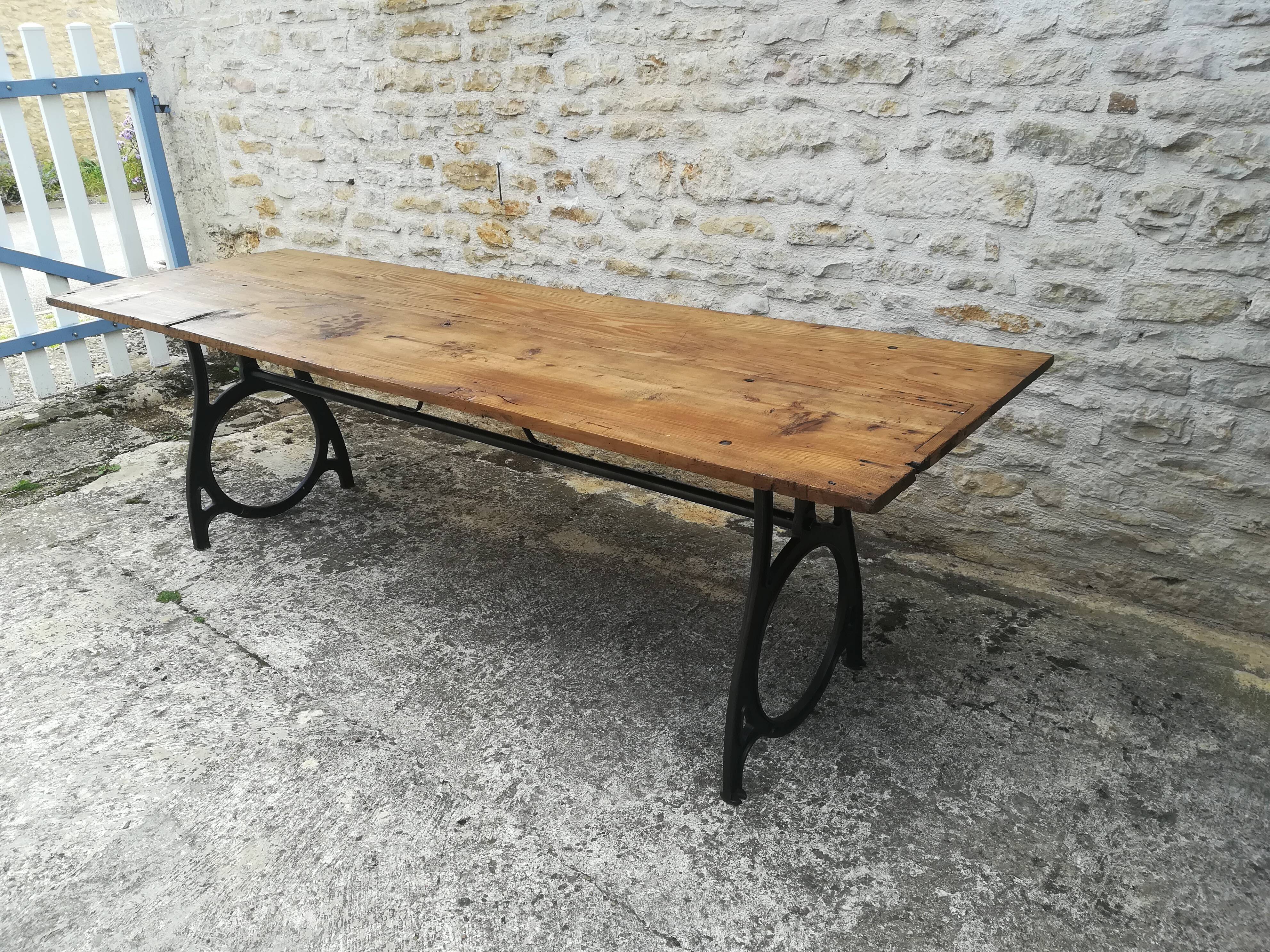 Industrial table
