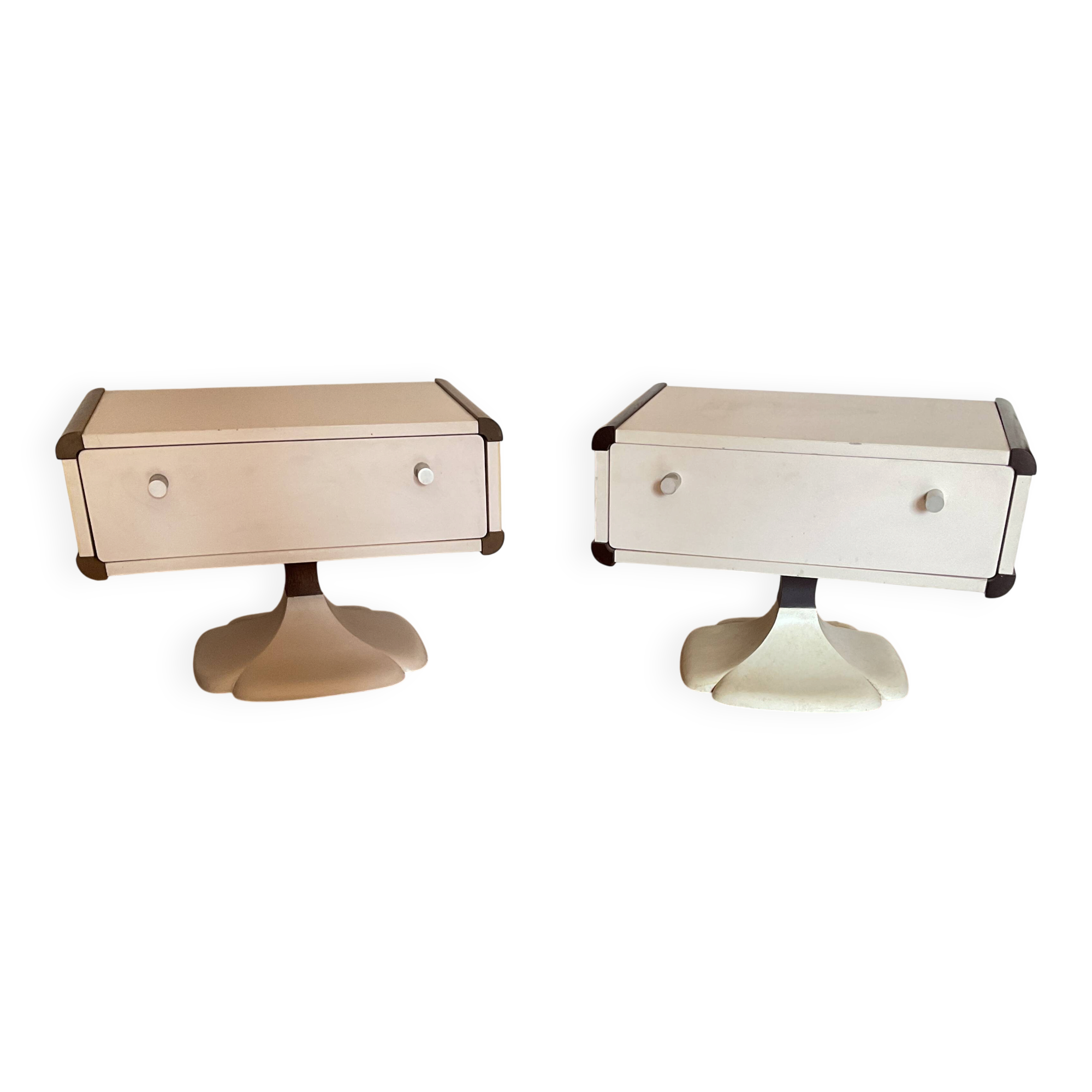 Pair of designer bedside tables – Gauthier, tulip base (clover)