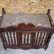 Pannetiére / meuble d’appoint a suspendre / noyer / XVIIIeme
