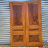 Double communication door