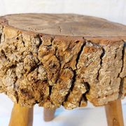 Brutalist tripod stool - French popular craftsmanship from the 20th century