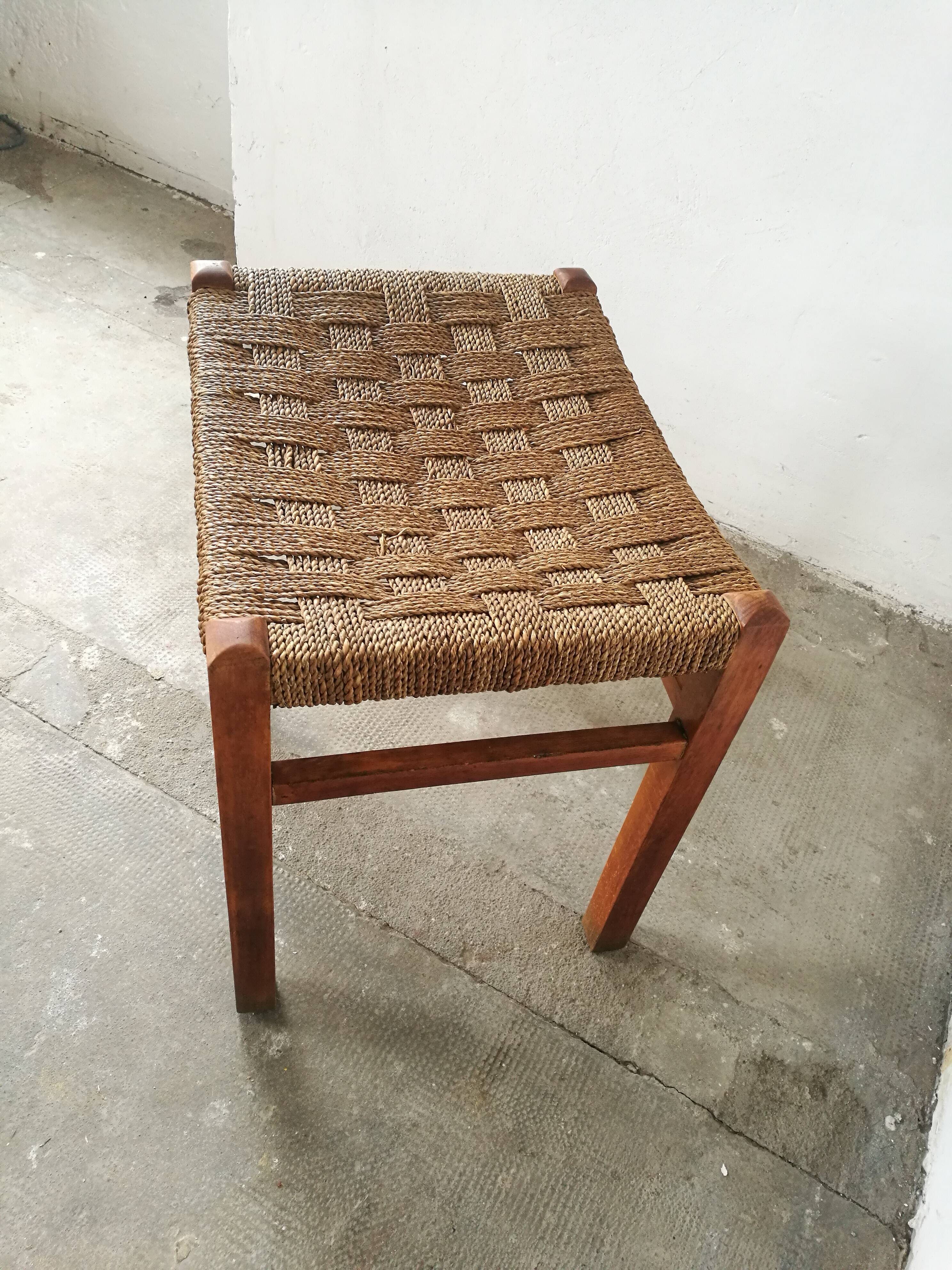 Vroom and Dreesmann rope stool