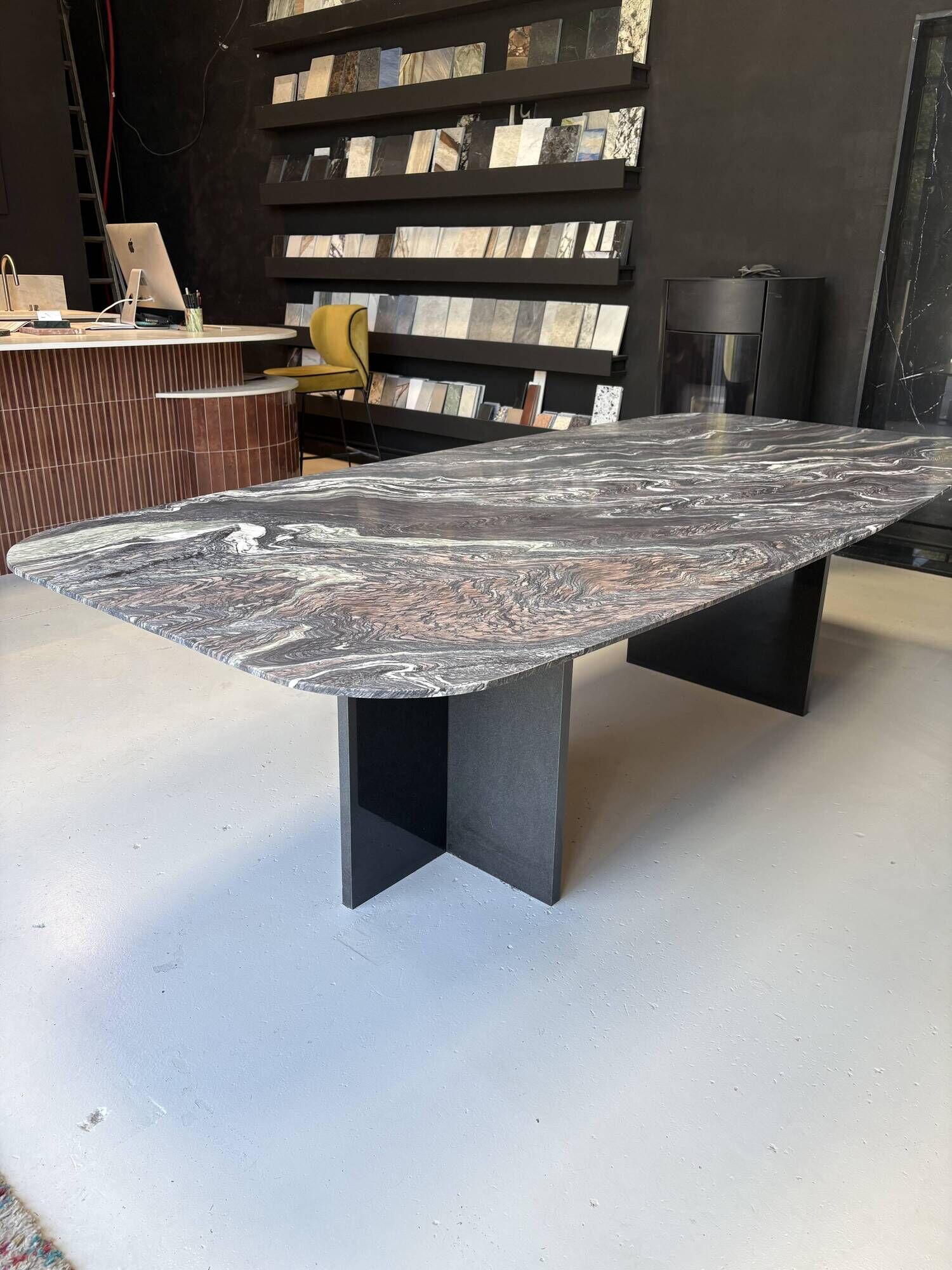 Cipolino Marble Table