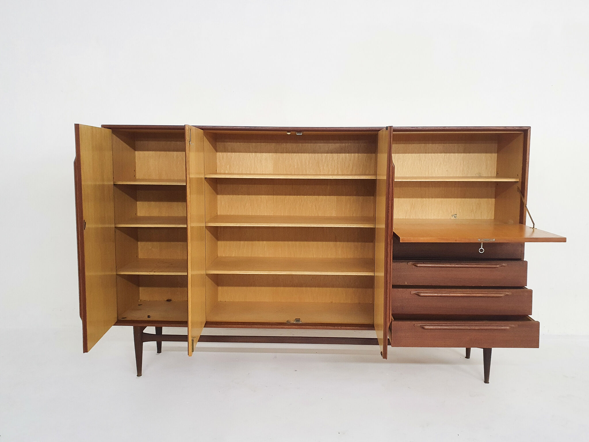 Teak highboard Model RT200/218 by Heinrich Riestenpatt for RT Mobel, Germany 1960's