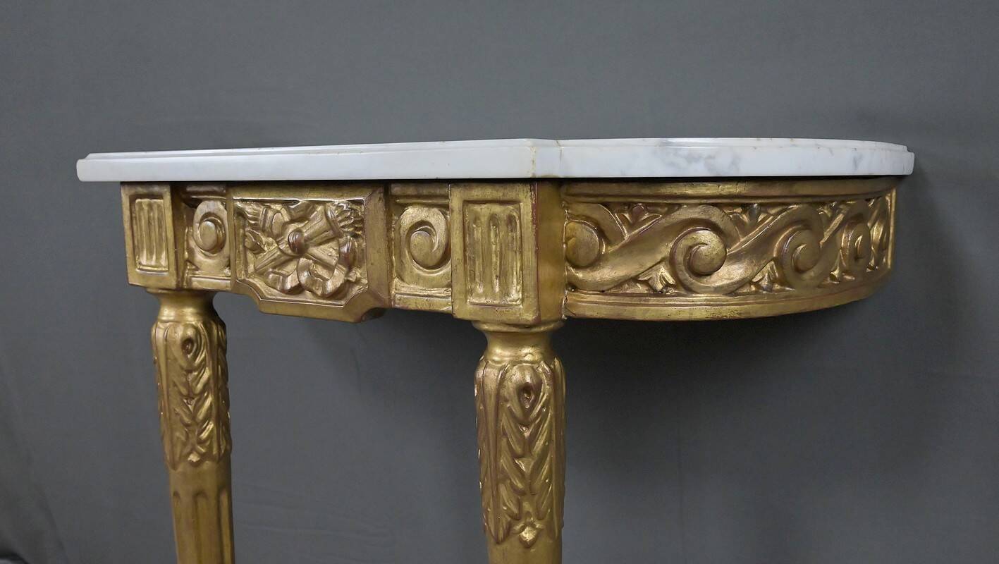 Petite console en marbre et bois doré, style Louis XVI – début XXe