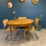 Expandable roundtable