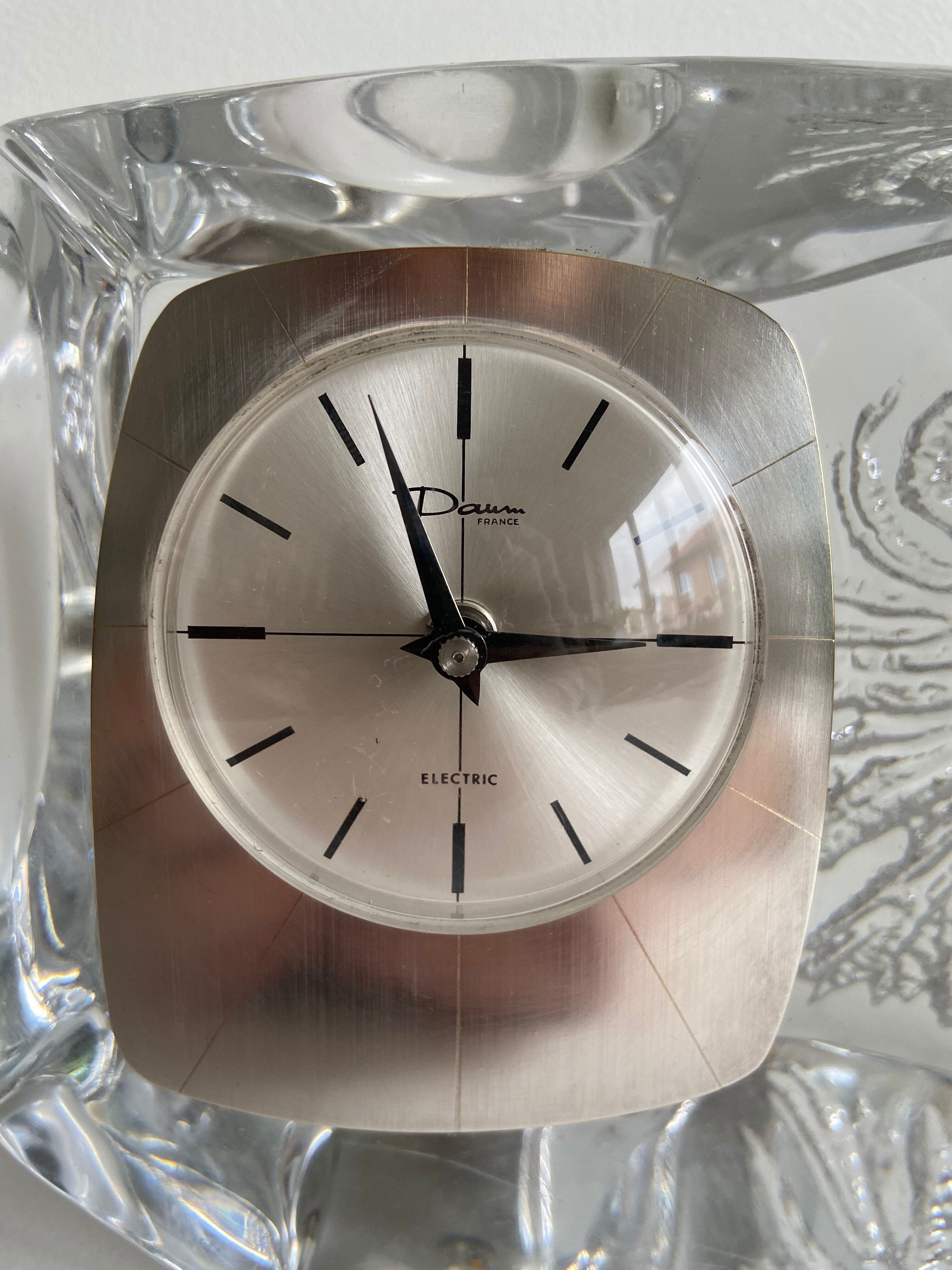 Crystal clock by Daum 1970