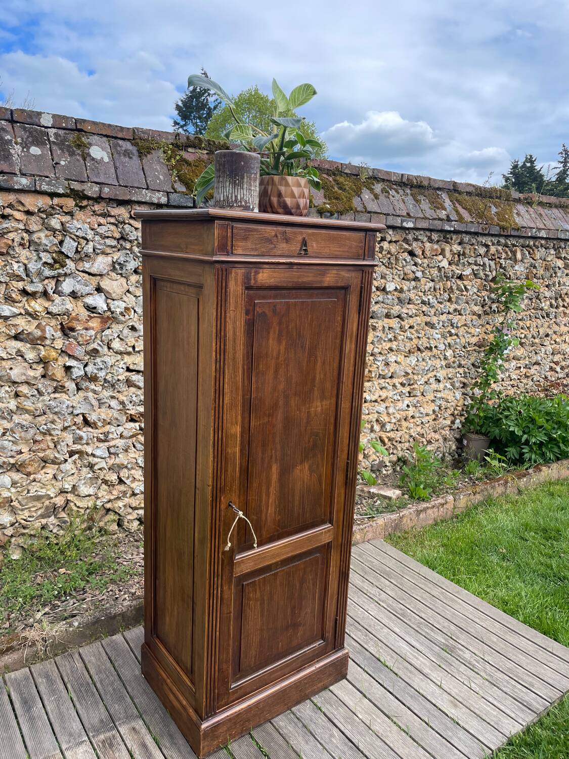 1-door notary cabinet