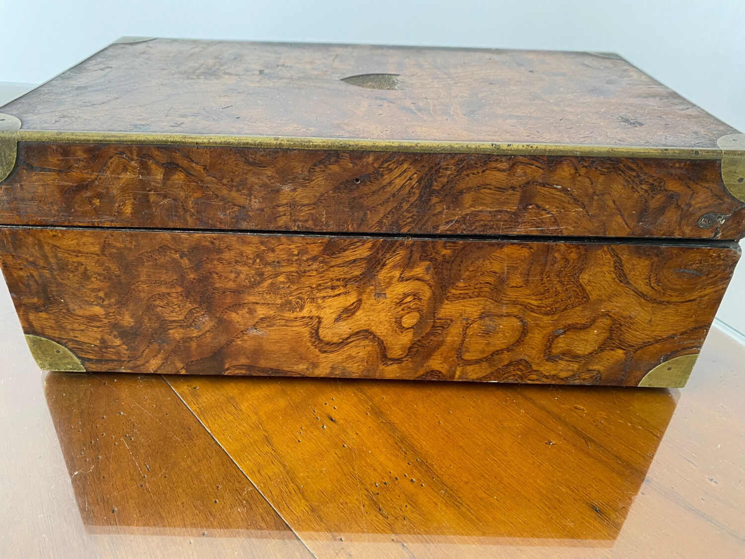 Precious wooden box