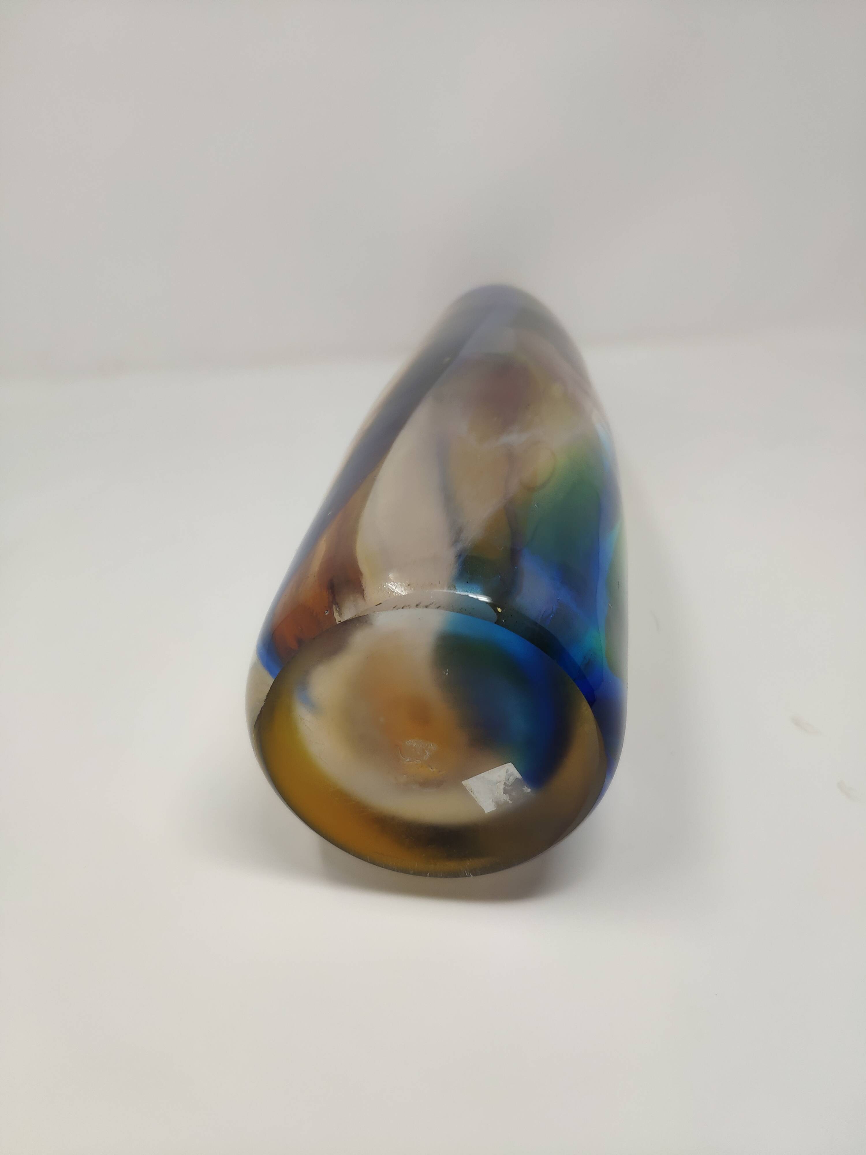 Vase en verre soufflé