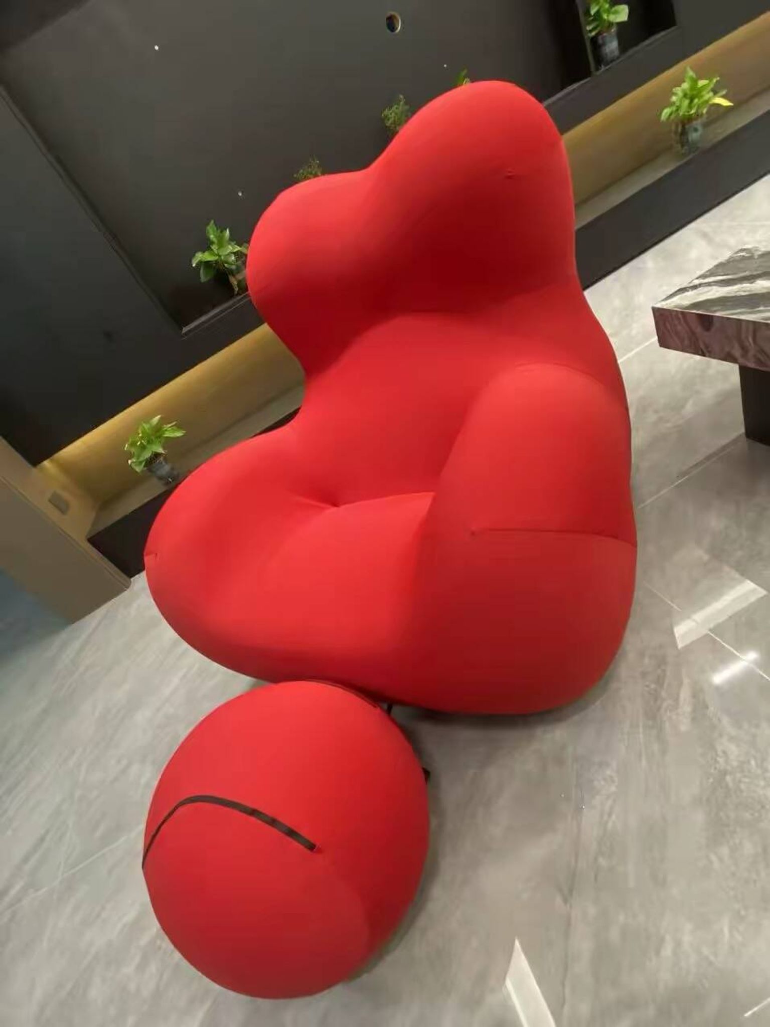 Fauteuil & Ottoman "UP5" - Design Iconique Gaetano Pesce - Édition Con