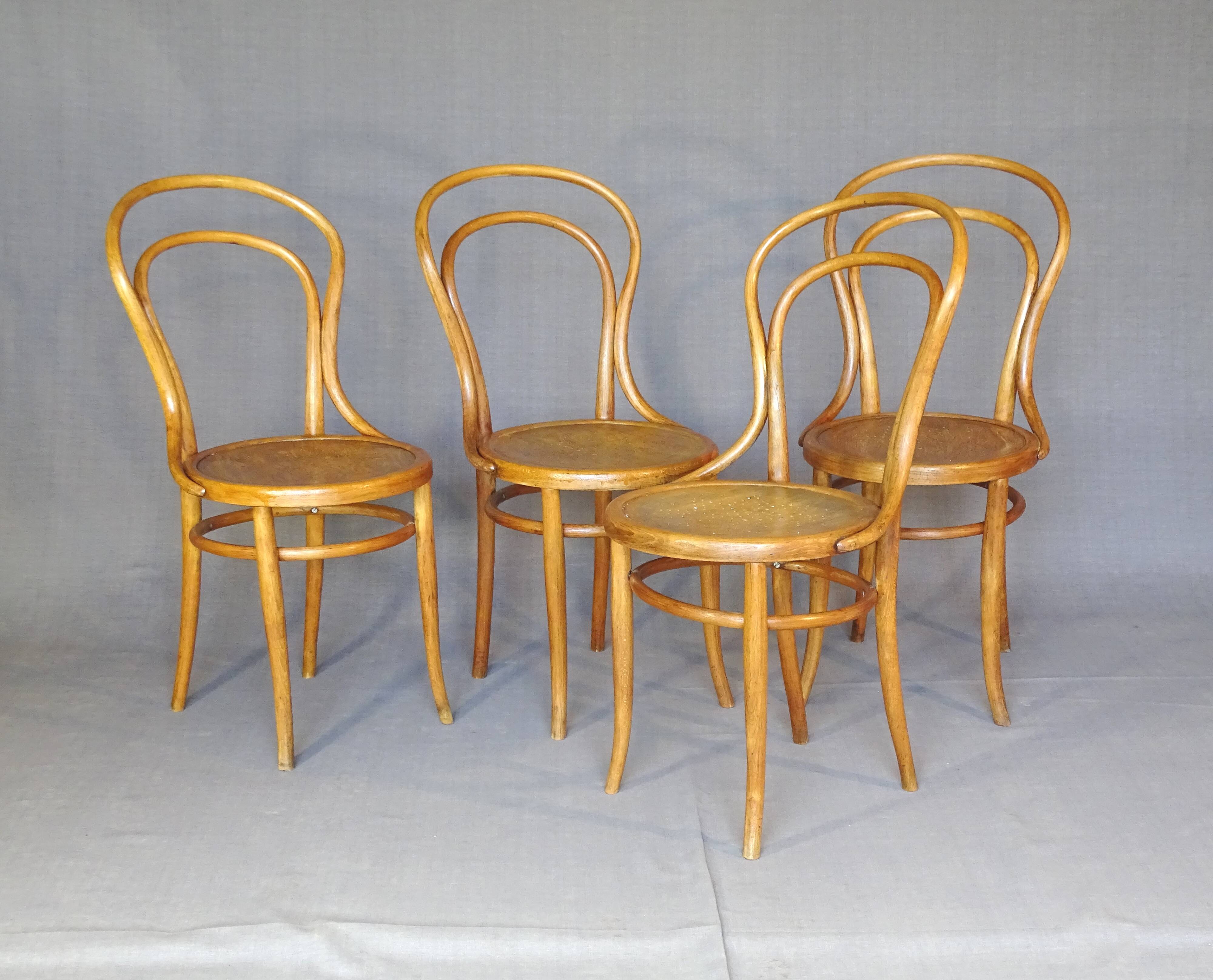 Set of 4 Kohn bistro chairs no. 30 from 1910, wooden seat