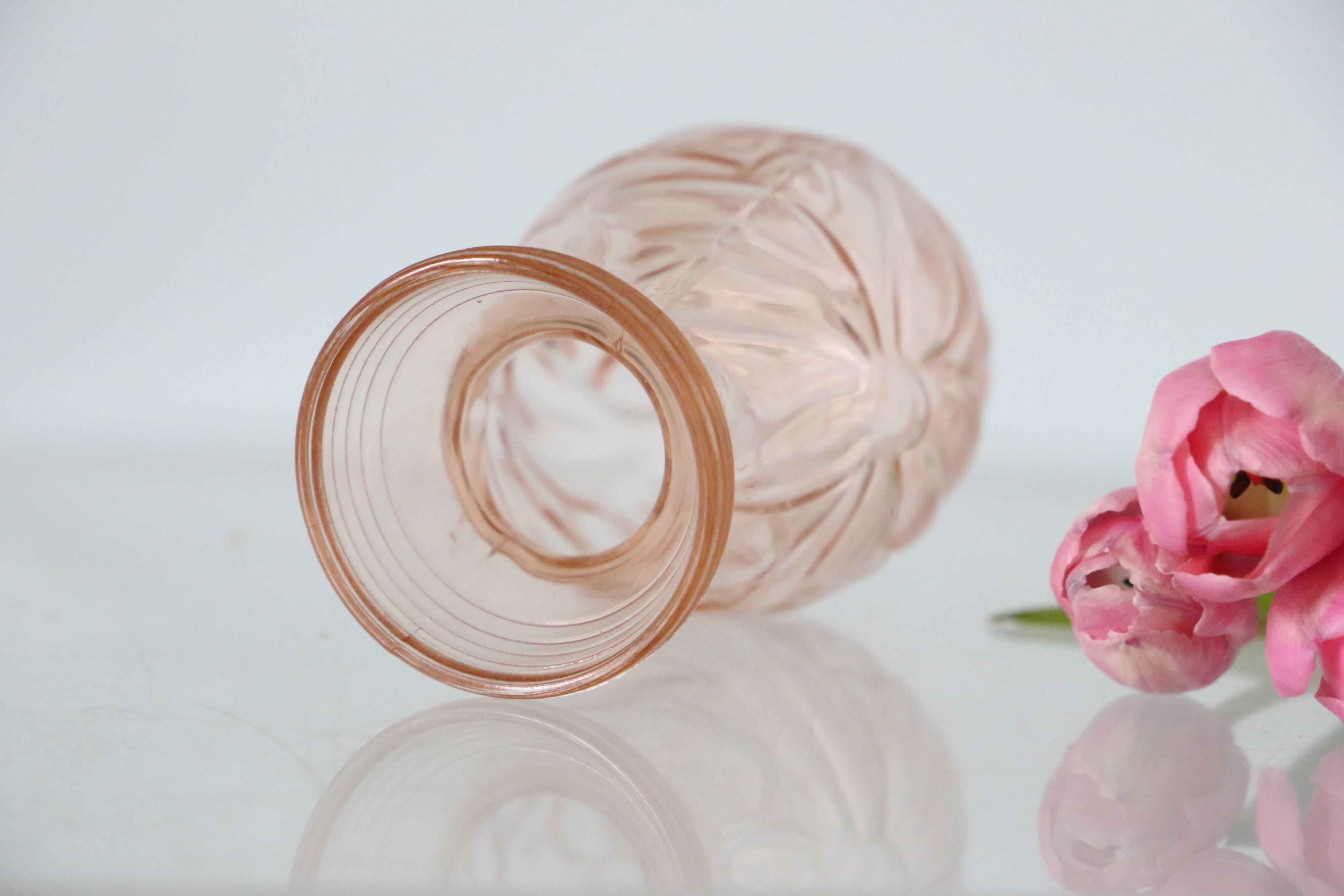 Little hyacinth vase in molded glass, vintage