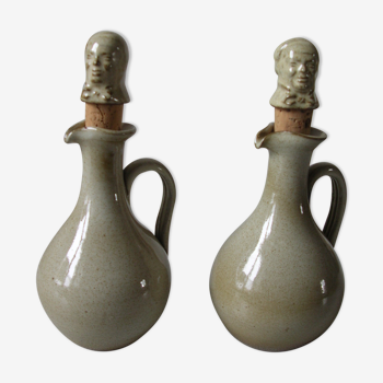 Set of 2 pitchers calva jugs in ceramic / sandstone signed bouchon head of Normans