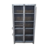Armoire industrielle rivetée