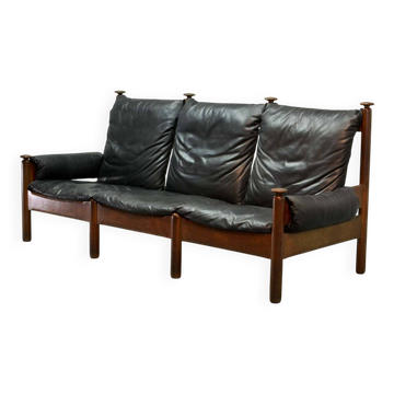 Canapé scandinave 3 places robuste en cuir noir lisse du milieu du siècle, années 1960