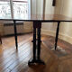 Drop-leaf table in solid mahogany — Restoration style, double column c