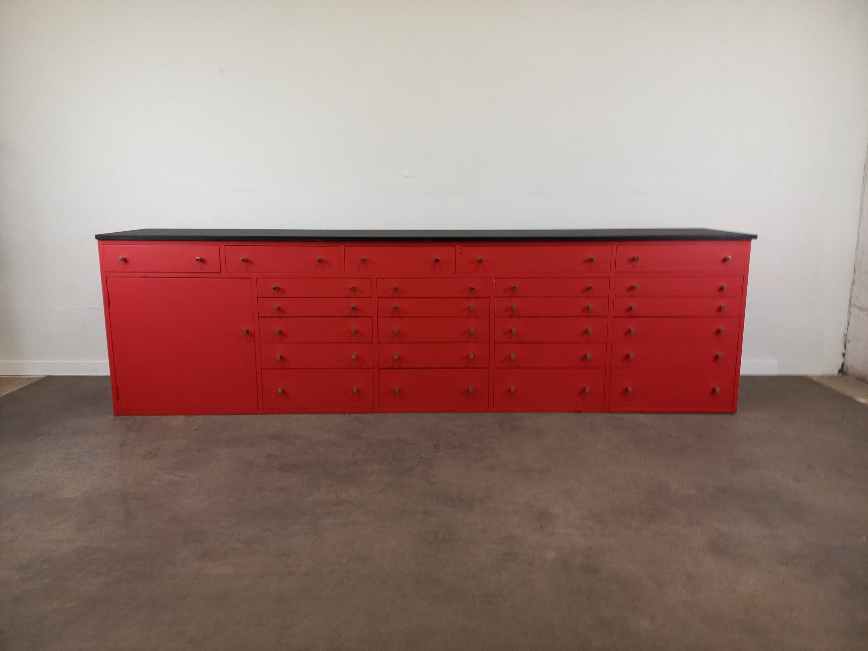 Optician's drawer unit