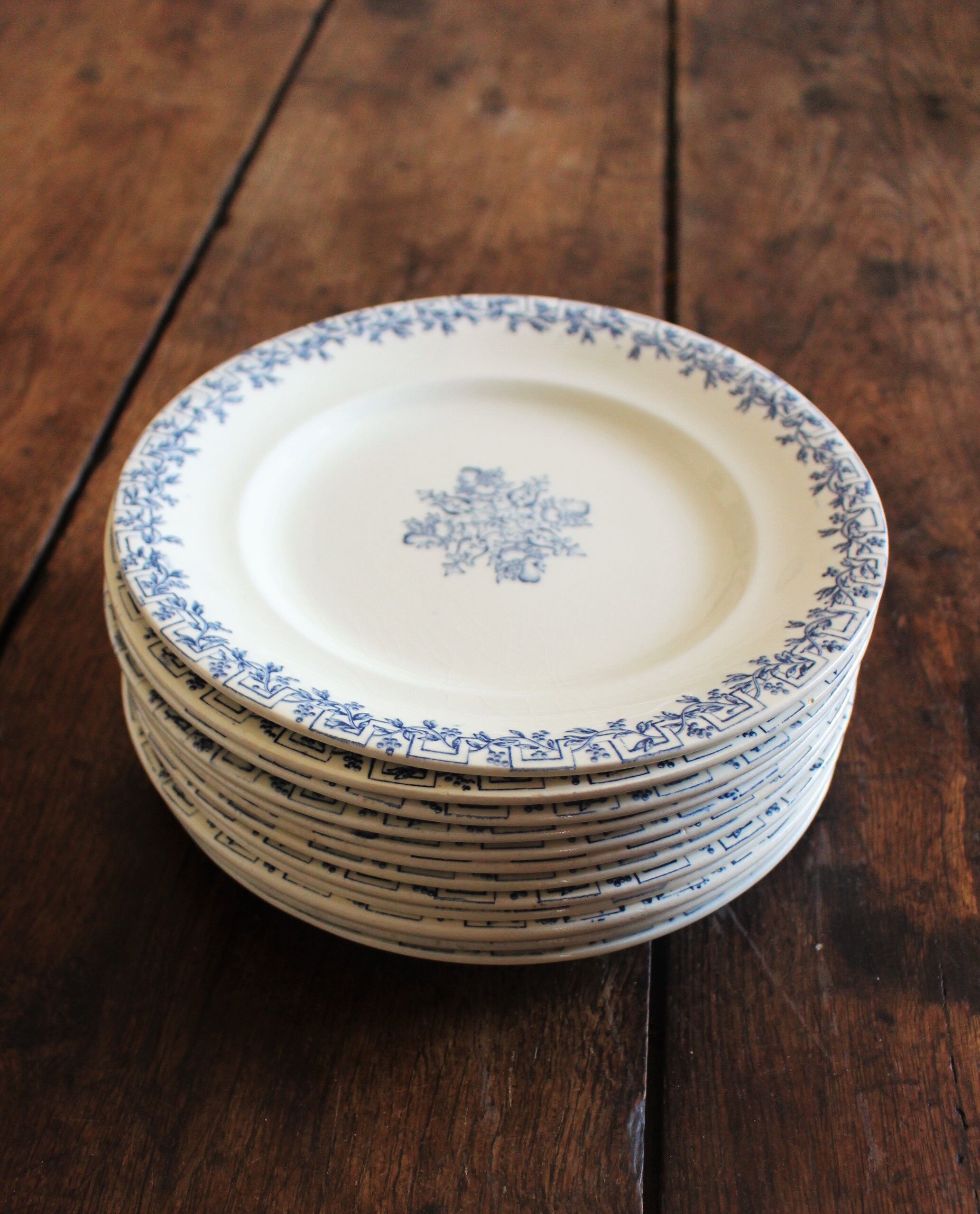 Lot 12 flat plates Iron Earth Blue Clairefontaine Greek