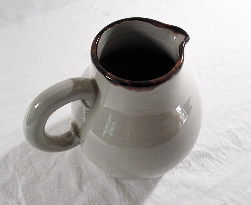 Pitcher jug Arts Ceram Great Fire