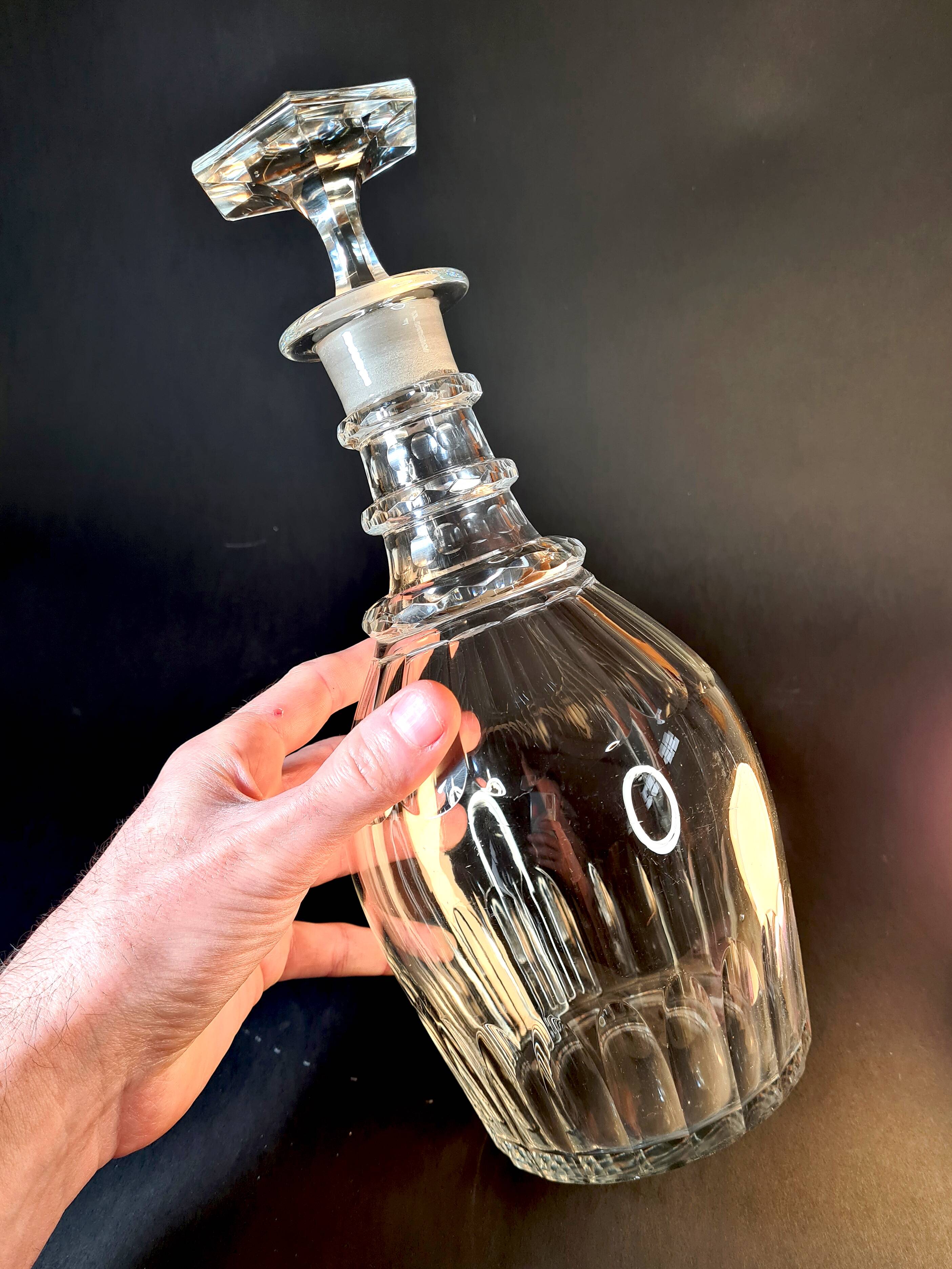 Title: Large Georgian Crystal Decanter – 3-Ring Neck & Stopper